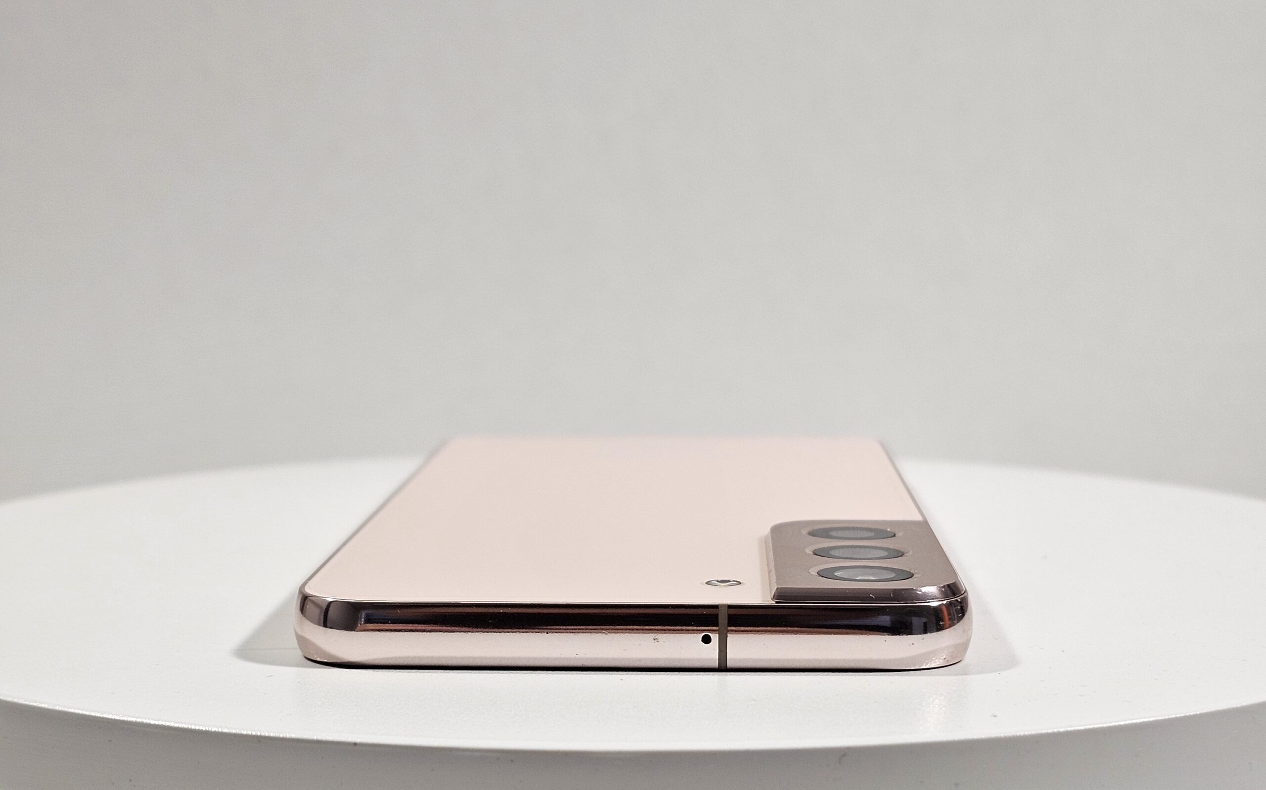 Telefon Mobil Samsung Galaxy S22 Plus 5G – PhoneXpert.ro
